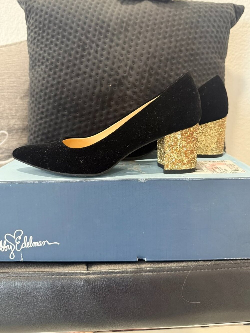 Liz Claiborne Black Suede Pointed Toe Pumps Gold Glitter Block Heel Size 5M